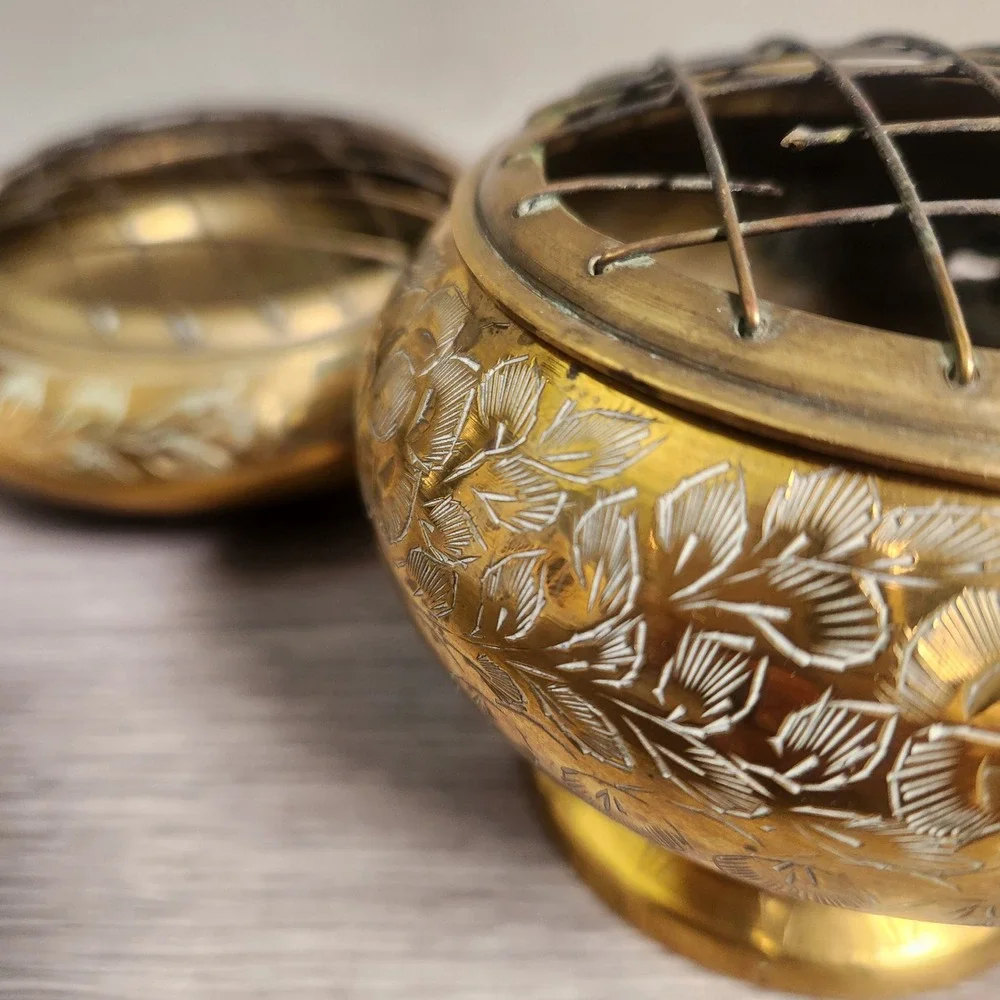 Vintage Etched Brass Rose Bowl Set with‎ Engraved Flowers Frog Mesh Insense Bowl